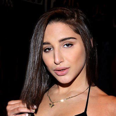 Abella Danger Bukakke Porn Videos 